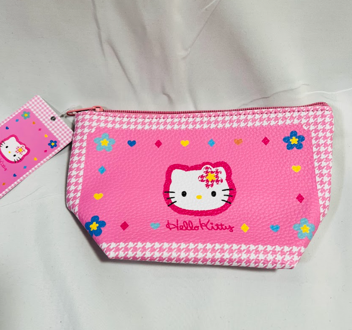 Hello Kitty Bag - Thank You Mart Collaboration - Heisei Retro Kaohana - Boat Shape/Trapezoid - Charming Hello Kitty pouch in a unique boat shape.