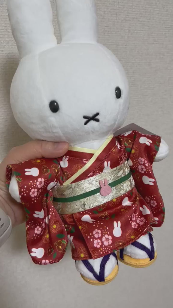 Collectible Japanese Miffy Kimono Plush: Perfect blend of cuteness and tradition.