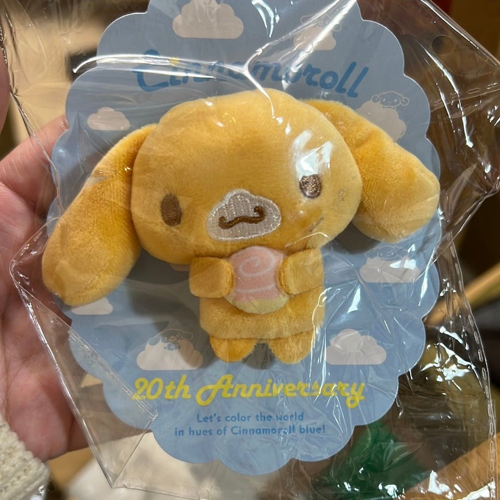 Cinnamoroll 20th Mascot Brooch Anniversary Shop Limited) - TokuDeals